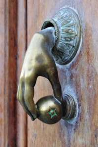 HandDoorKnocker